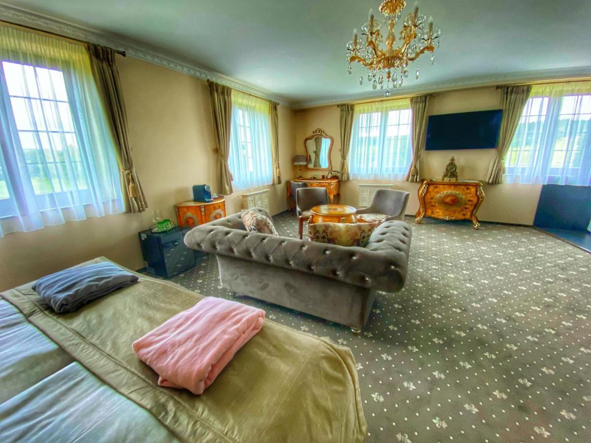 Château Šanov Sanov  Extérieur photo